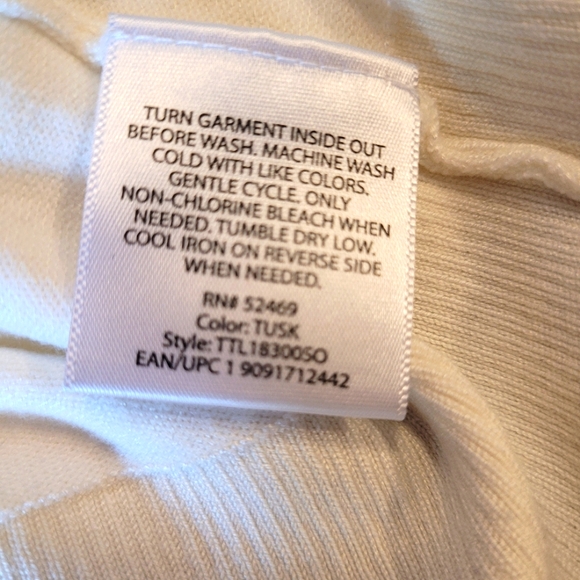 Time and Tru Cold Shoulder Women's White Summer Sweater 3/4 Sleeves Size L EUC - Picture 6 of 6